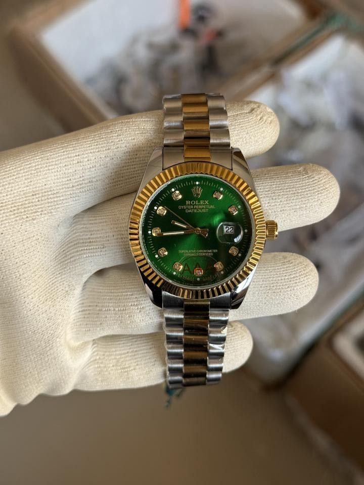 💚 Gold Silver + Green Dial (Bezel Cut) | Waterproof| Stainless Steel | Shahid Watches